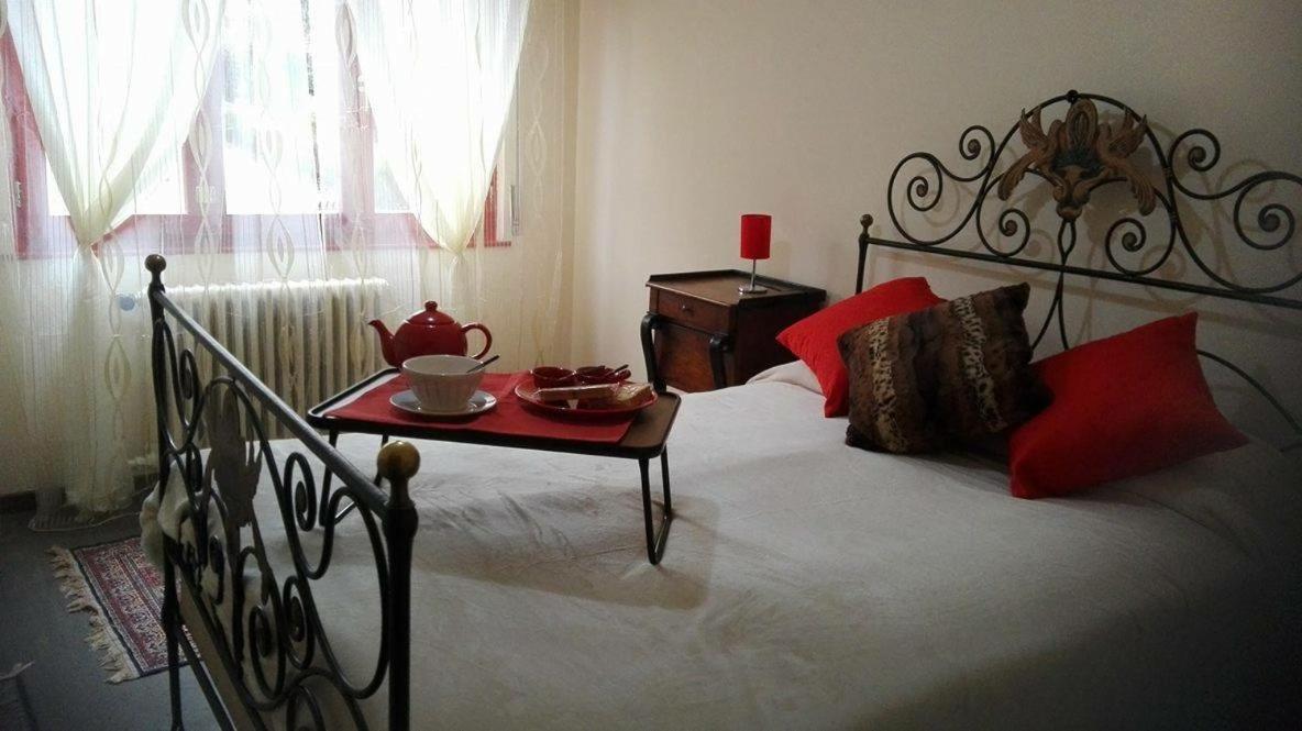 B&B Il Tempo Del Sogno Con Cani E Gatti Pet&Breakfast Baveno Eksteriør bilde